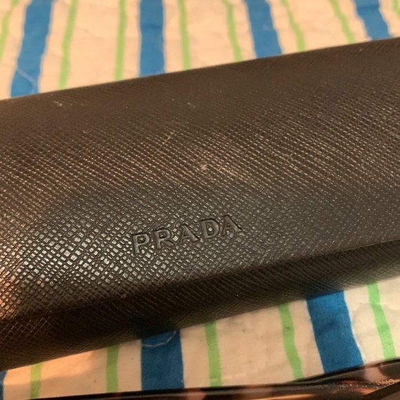 Prada glasses and case - Picture 2 of 4